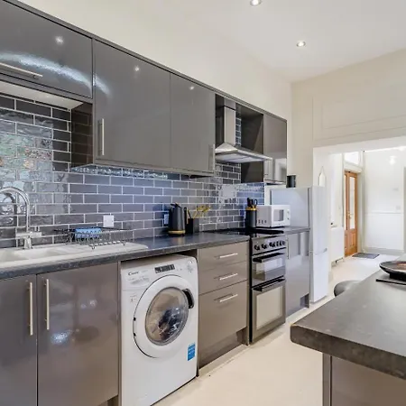 2 Bed In Oc-l33062 Feriehus *